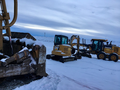 Field site visit — Caterpillar and Deere equipment in the field